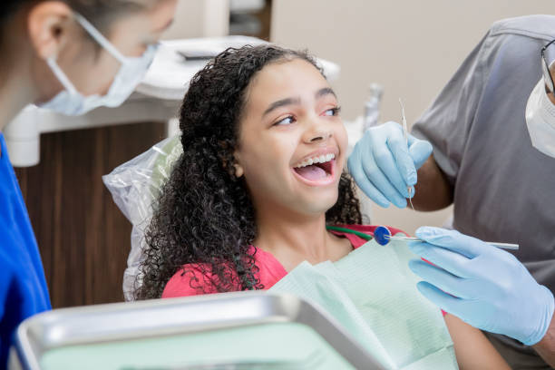 Best Broken or Chipped Tooth Repair in Davenport, IA